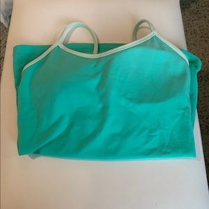 LULULEMON tank size 4